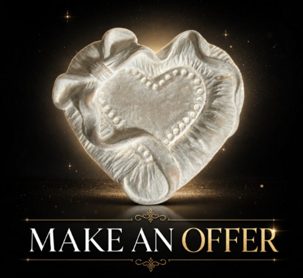 Vintage 1997 Isabel Bloom Ribbon Heart Concrete Sculpture Paperweight Signed